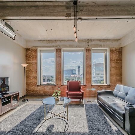 Regal Stays Corporate Apartments - Downtown Dallas Dış mekan fotoğraf