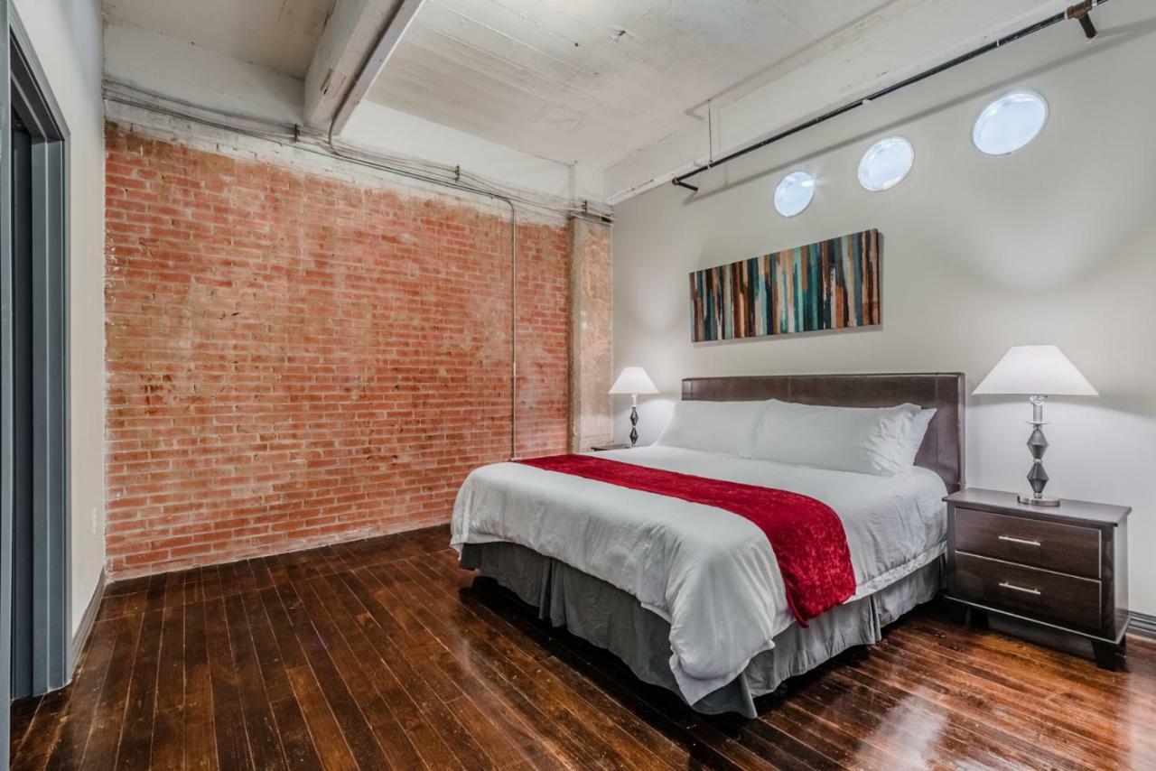 Regal Stays Corporate Apartments - Downtown Dallas Dış mekan fotoğraf