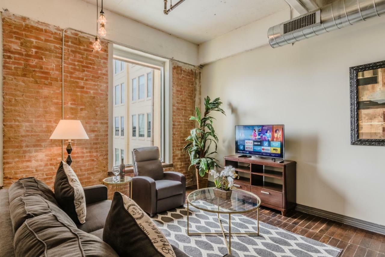 Regal Stays Corporate Apartments - Downtown Dallas Dış mekan fotoğraf