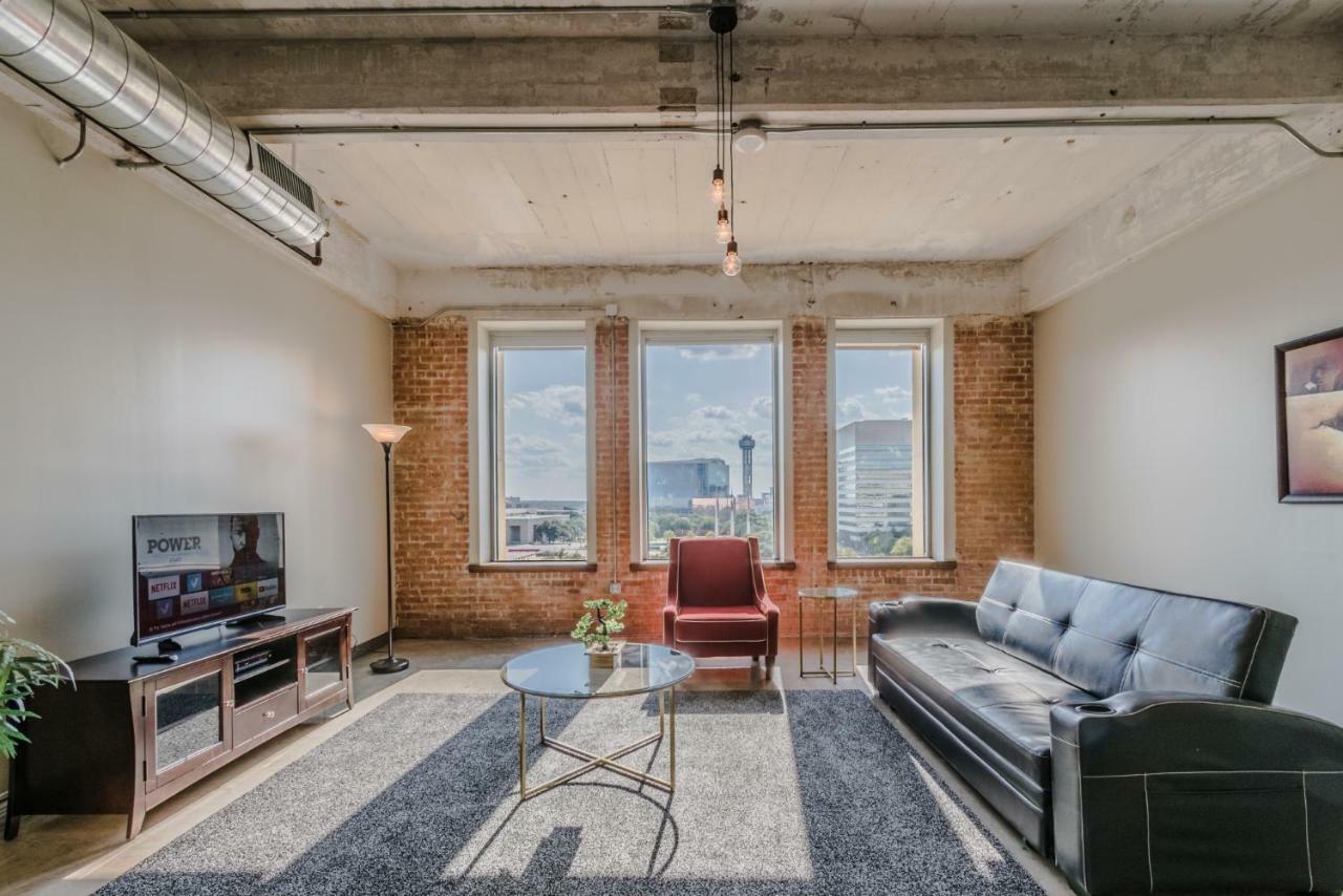 Regal Stays Corporate Apartments - Downtown Dallas Dış mekan fotoğraf