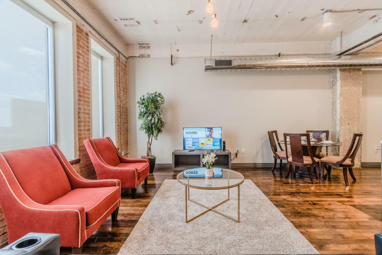 Regal Stays Corporate Apartments - Downtown Dallas Dış mekan fotoğraf
