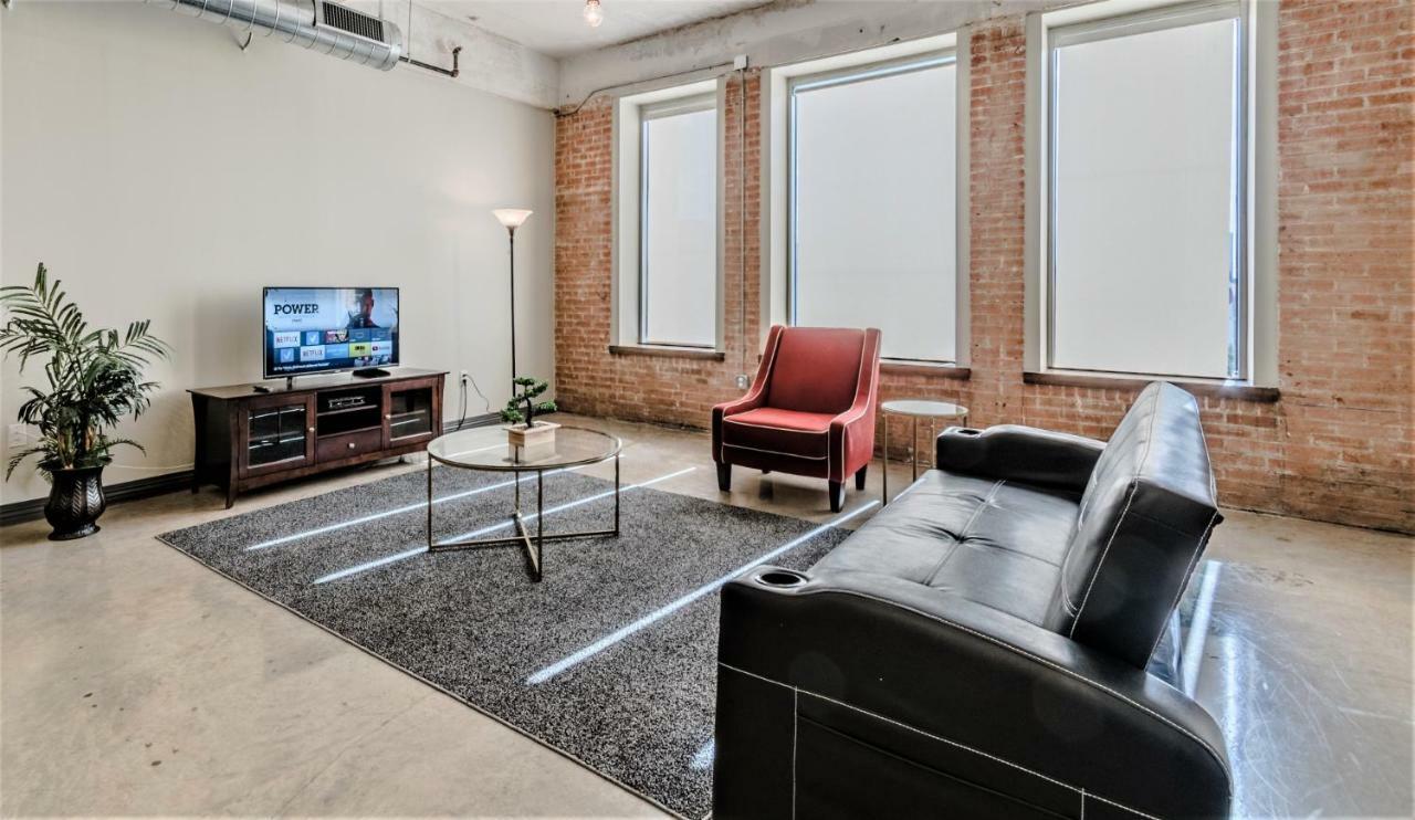 Regal Stays Corporate Apartments - Downtown Dallas Dış mekan fotoğraf